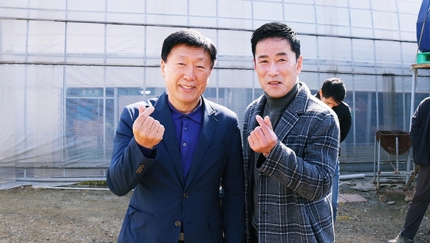 화성시 서화성농협(조합장 박창운), '드론방제사업' 드론시연회 개최