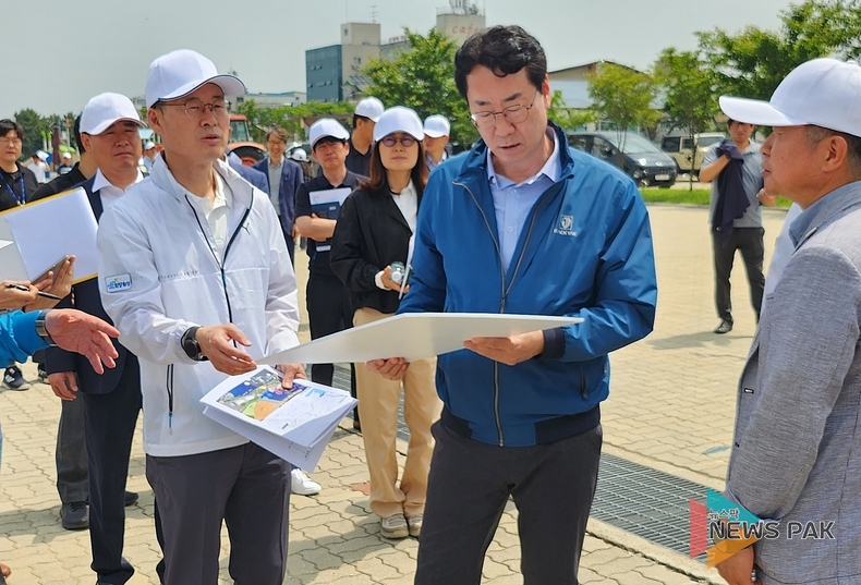 정명근 화성시장, ‘제13회 화성 뱃놀이 축제’ 개막전 행사장 일대 현장점검