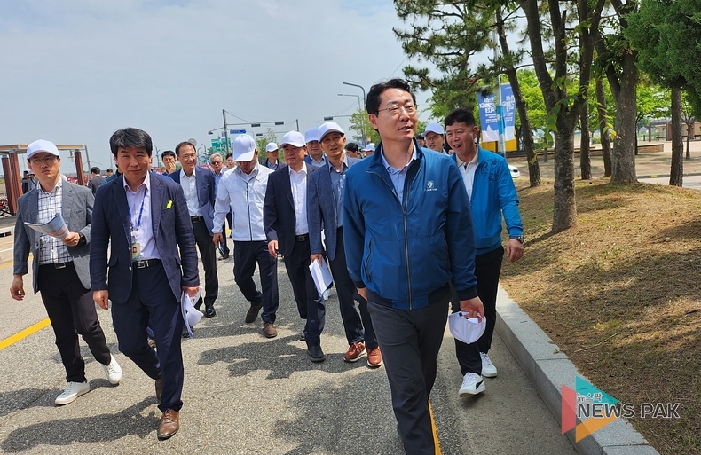 정명근 화성시장, ‘제13회 화성 뱃놀이 축제’ 개막전 행사장 일대 현장점검