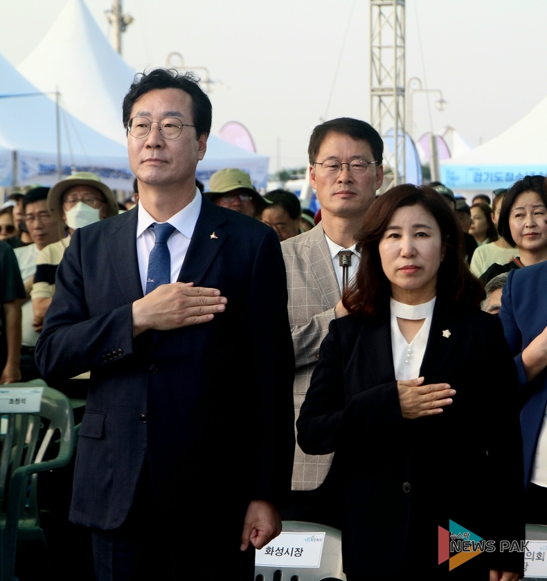 화성시의회 김경희 의장, 3일간 개최된 '제13회 화성 뱃놀이 축제' 성료
