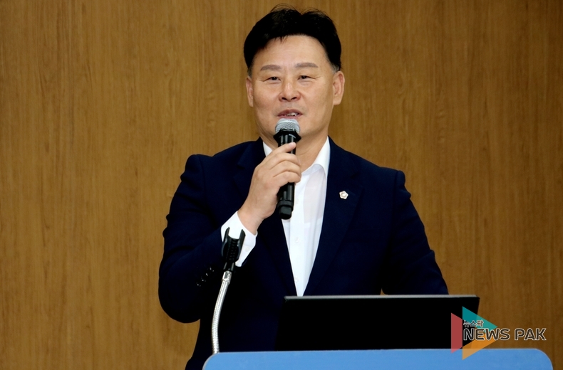 '경기도 사회복지사 등의 권익 향상을 위한 정책개발 토론회' 개최