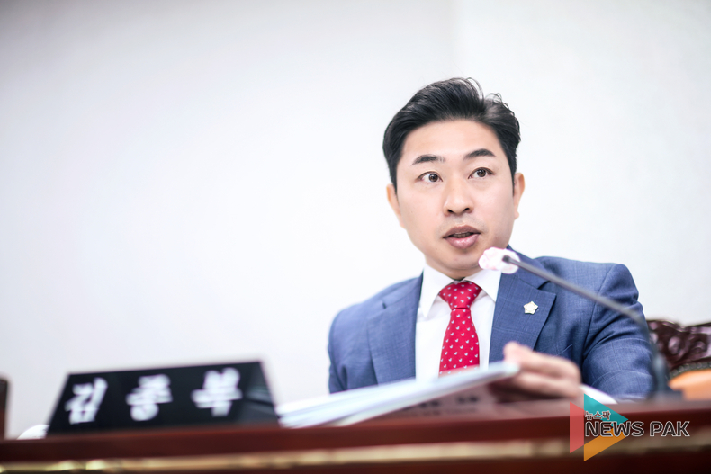 김종복 화성시의원, 의회사무국도 ‘감사’ 받을 필요가 있다