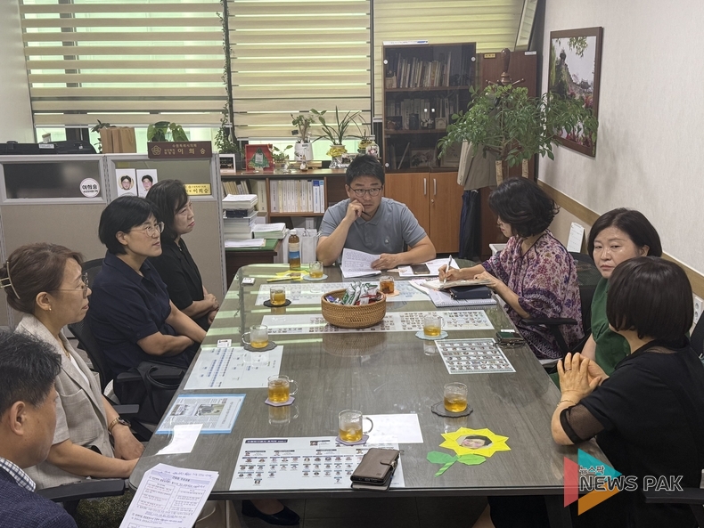 이희승 수원특례시의회 보건복지위원장, 수원시 다함께돌봄센터 운영 관련 간담회 개최