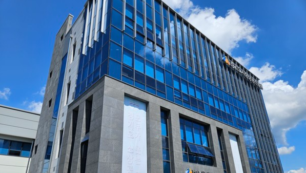 문턱 낮춘 경상원, ‘소상공인 경영환경개선’에 7,700명 몰려... ‘디지털 전환’이 흥행 견인