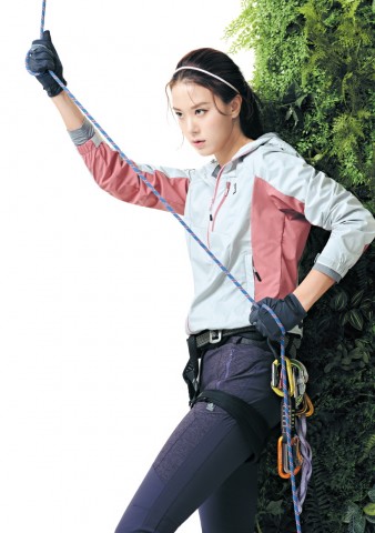 레드페이스 콘트라 액티브 퓨리 재킷