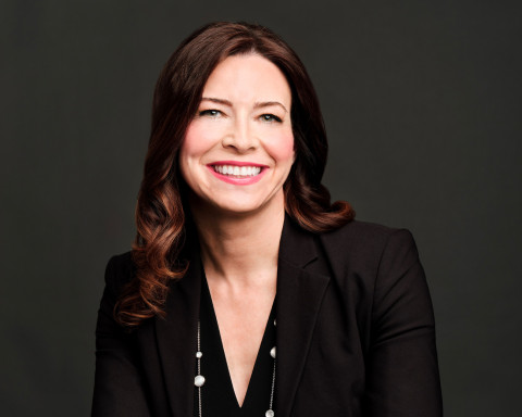 에스티 로더가 메리디스 웹스터를 글로벌커뮤니케이션퍼블릭어페어부 총괄부사장으로 임명했다