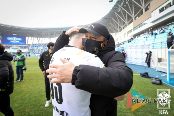 전경준 전남 감독