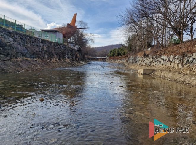 수지구가 최근 대장1교 인근 동막천의 준설을 완료했다