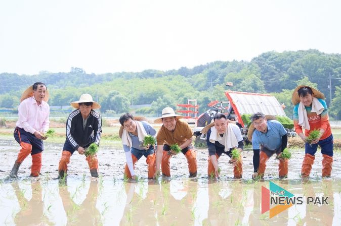 경기도의회 서광범 의원, 여주 모내기행사에 도지사 초청