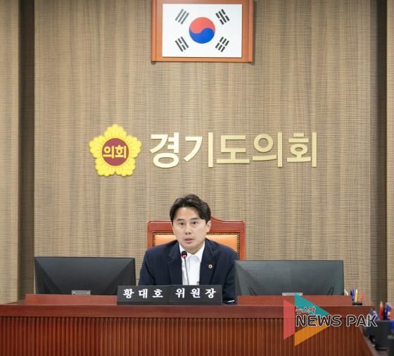 경기도의회 황대호 의원, 황대호 의원, 예술인 기회소득 외면한 지자체 질타