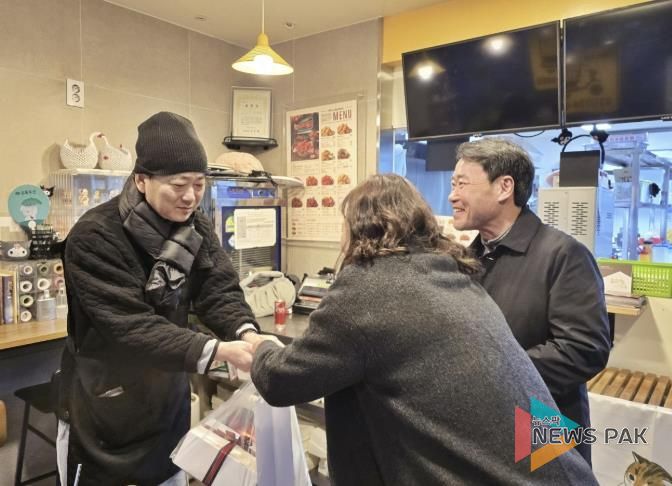 수원시 장안구 정자2동 지역사회보장협의체, ‘나눔천사, 산타가 선물 받는 날’ 행사 개최