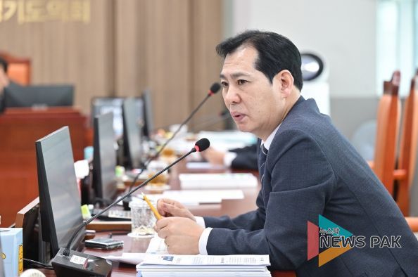 경기도의회 안전행정위원회 이영봉 의원(더불어민주당, 의정부2)