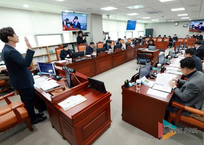 인사청문특별위원회, 김상회 경기아트센터 사장 후보자 인사청문회 개최