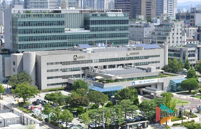 수원시청사 전경