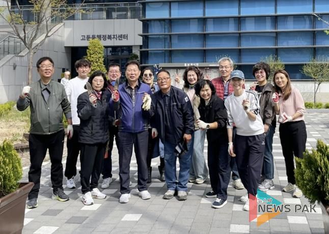 수원시 팔달구 고등동 주민자치회,봄맞이 향기로운 꽃길 가꾸기 실시