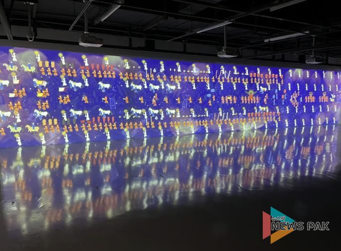 조선 제8대 왕 예종의 장례 행렬을 미디어아트로 복원한 ‘서오릉, 왕의 길’