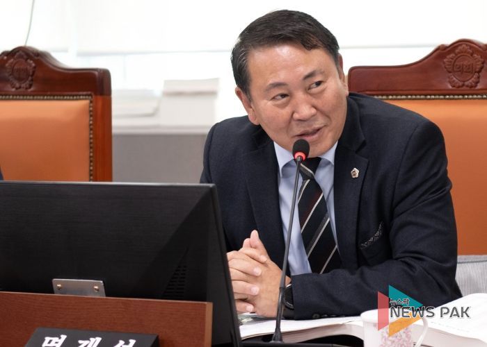 경기도의회 도시환경위원회 명재성 의원(더불어민주당, 고양5)