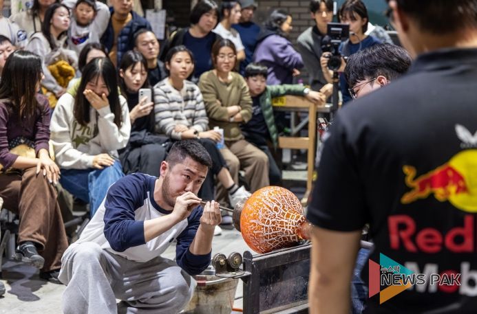 경기공예페스타 여주_국제 유리 공예 워크숍