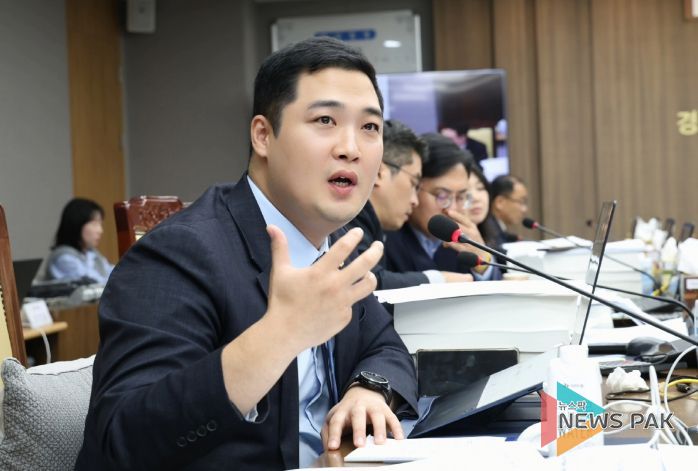 경기도의회 경제노동위원회 최민 의원(더불어민주당, 광명2)