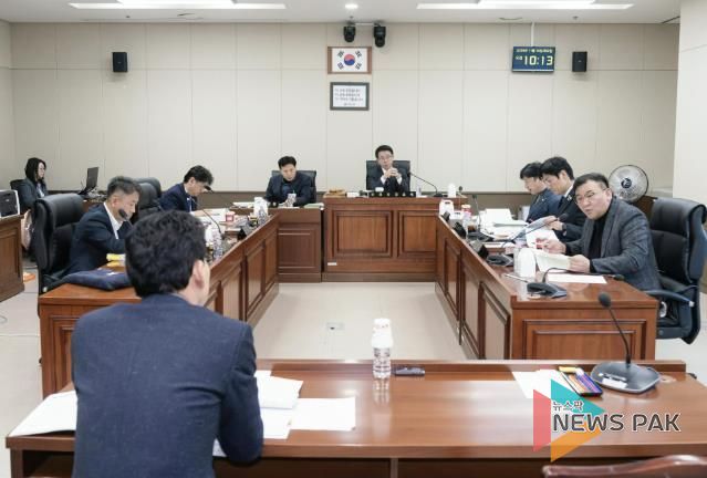 용인특례시의회 도시건설위원회, 행정사무감사 2일차-안전정책관, 재난대응담당관, 도시기획단, 주택국