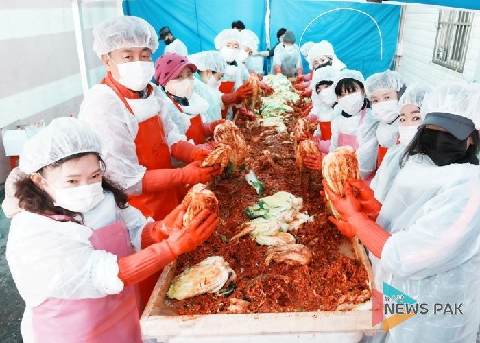 광주시 탄벌동, ‘사랑의 김장김치 나눔 행사’로 따뜻한 이웃사랑 실천