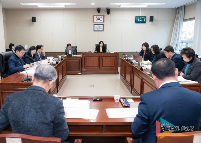 용인특례시의회 경제환경위원회, 구청 및 미래도시기획국 행정사무감사