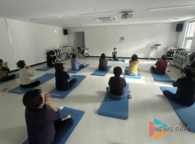 노인복지 새 공간, 시흥시 목감2어르신작은복지관 개소…어르신 맞춤 무료 단기특강 운영