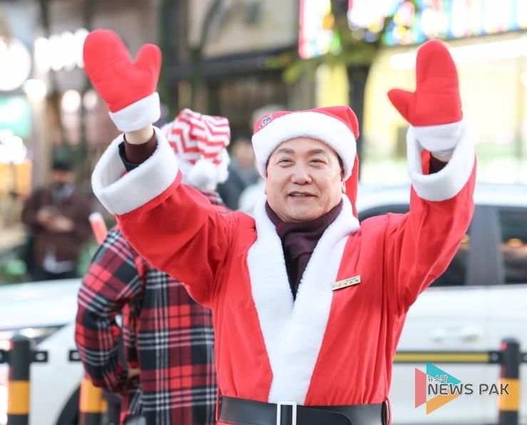 오산시, ‘오(Oh)! 해피 산타마켓’화려한 막 올라