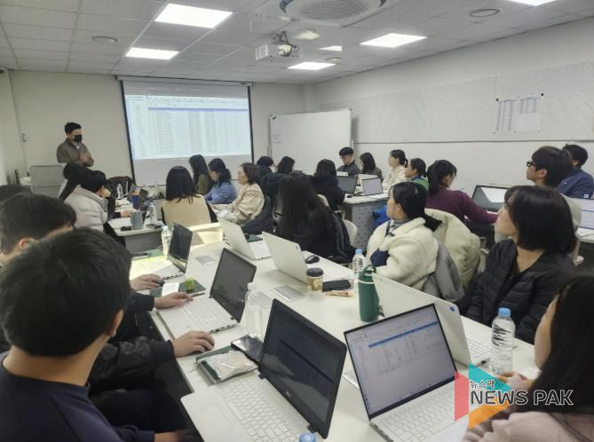 의왕시청소년재단, 디지털 전환 대응을 위한 직원 역량 강화 교육 추진