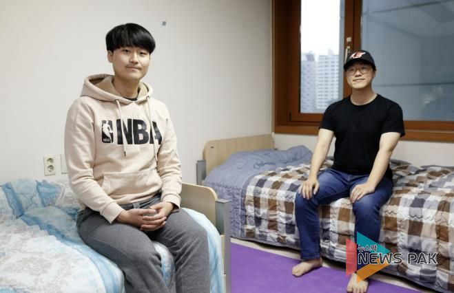 화성시장학관에 입소한 화성 청년들