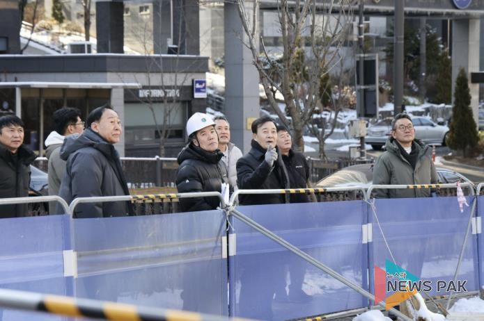 김성제 의왕시장, 의왕푸른초·백운호수중학교 개교 준비 현장 점검