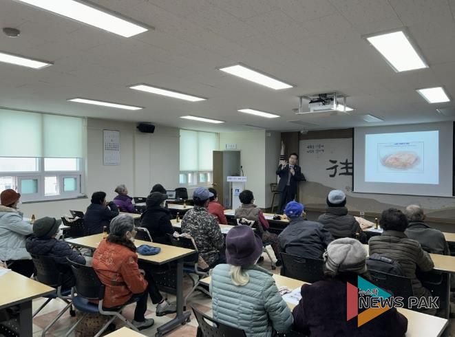 수원시 권선구 사회복지과, 2026 재활용품 수집 노인 안전교육 개최