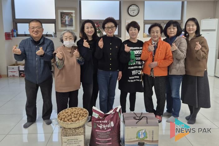 수원시 장안구 조원2동 주민자치회, 정월대보름 맞이 '사랑의 간식 나눔'