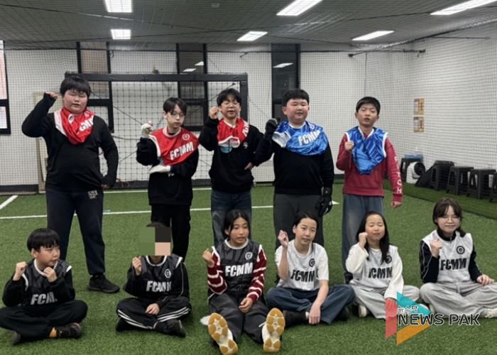 미니게임 후 단체 기념촬영