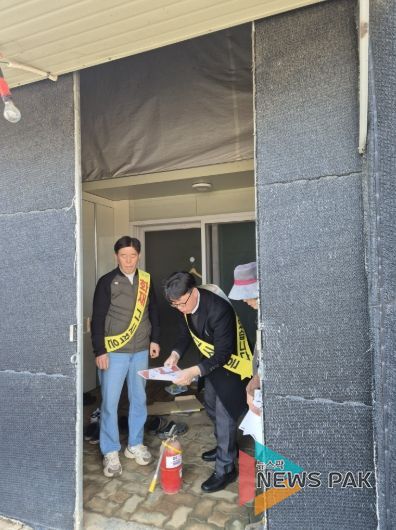 광명시 학온동 행정복지센터는 주거취약계층의 안전한 생활환경을 위해 오는 31일까지 ‘주거용 비닐하우스 화재 예방 활동’을 추진한다.