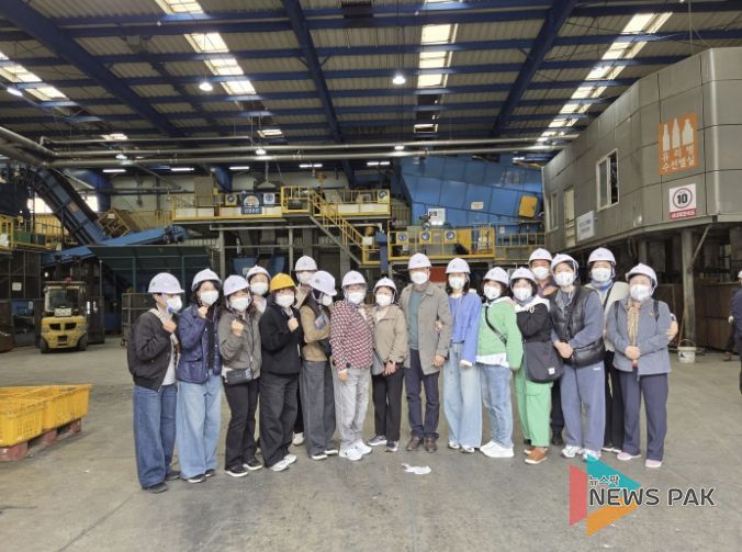 시흥시 목감동 통장협의회, 환경미화타운·도시정보통합센터 현장견학 실시