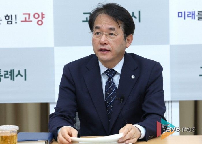 1일 백석별관에서 열린 고양시 간부회의